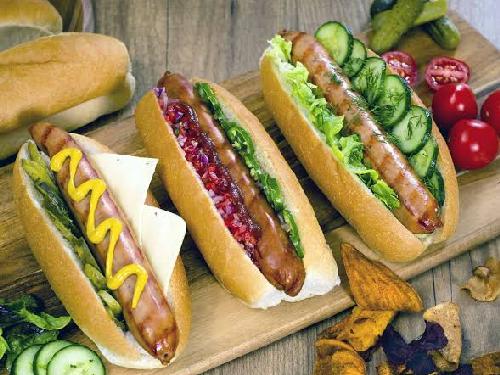 Hot dog GoFood sebagai pilihan makanan cepat saji ringkas
