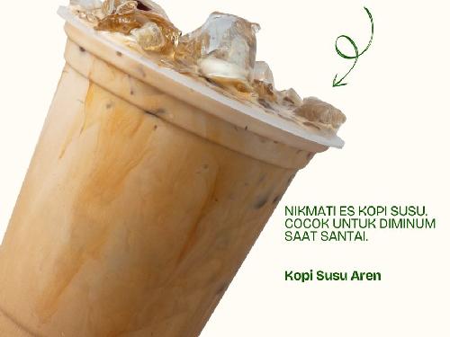 Es kopi GoFood untuk minuman kopi dingin dan praktis